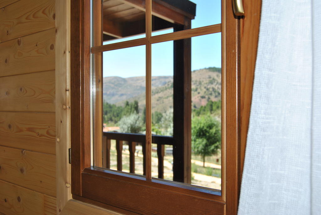 Cabanas De Javalambre Camarena de la Sierra Phòng bức ảnh